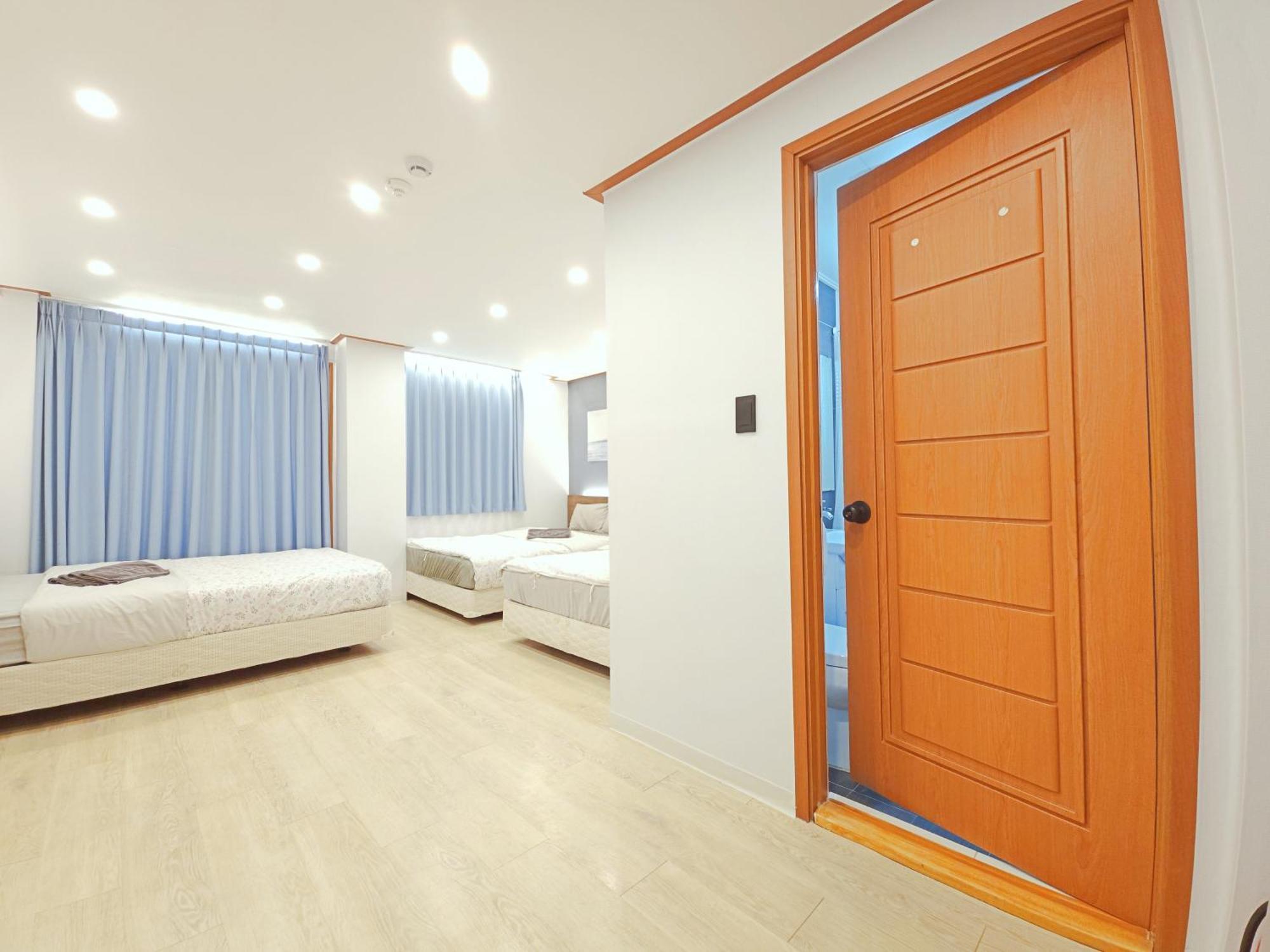 Oyo Rooftop Hostel Seoul Ngoại thất bức ảnh